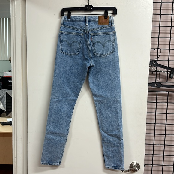 LEVIS 501 Straight - Size: 25 x 28 - Used. Looks Brand New! Worn Two Times Only! - Picture 9 of 12
